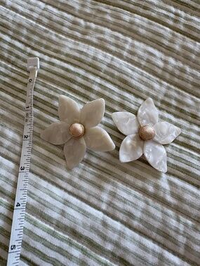 Fashion errings